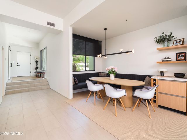 7222 N 23RD Place, Phoenix, AZ 85020