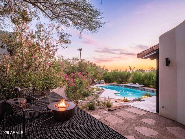 7222 N 23RD Place, Phoenix, AZ 85020