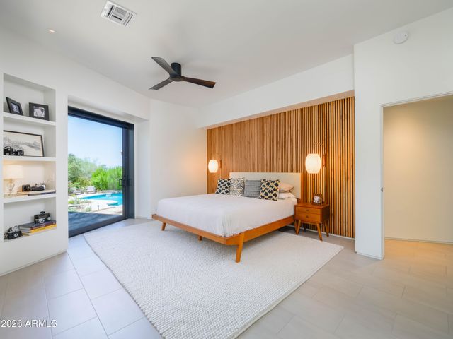 7222 N 23RD Place, Phoenix, AZ 85020