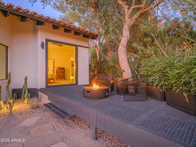 7222 N 23RD Place, Phoenix, AZ 85020