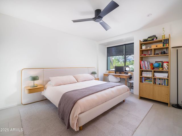 7222 N 23RD Place, Phoenix, AZ 85020