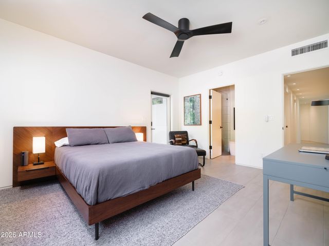 7222 N 23RD Place, Phoenix, AZ 85020