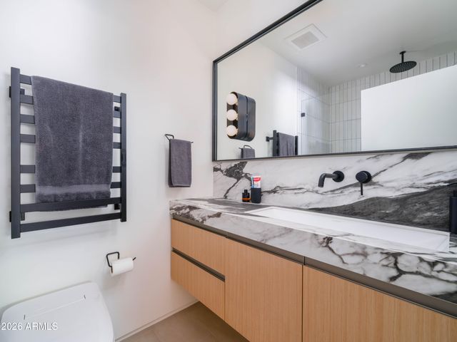 7222 N 23RD Place, Phoenix, AZ 85020