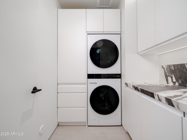 7222 N 23RD Place, Phoenix, AZ 85020
