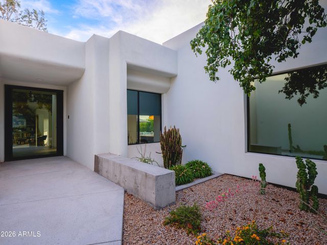 7222 N 23RD Place, Phoenix, AZ 85020