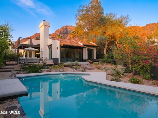 7222 N 23RD Place, Phoenix, AZ 85020