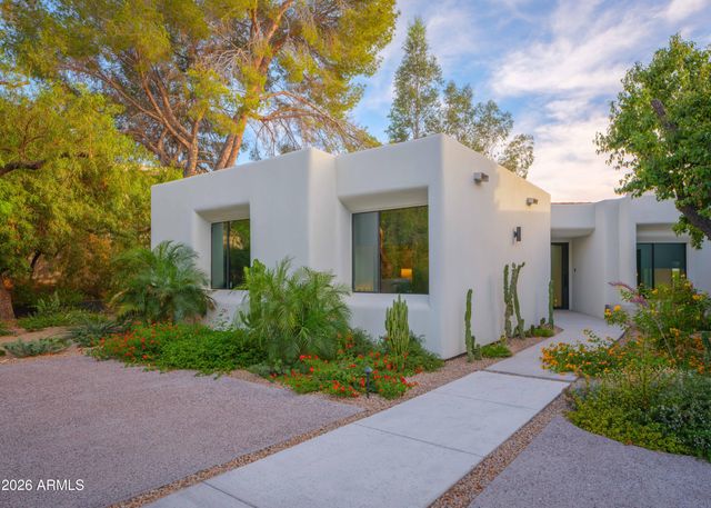 7222 N 23RD Place, Phoenix, AZ 85020