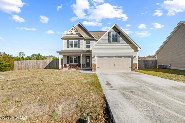 120 Sonia Drive, Hubert, NC 28539