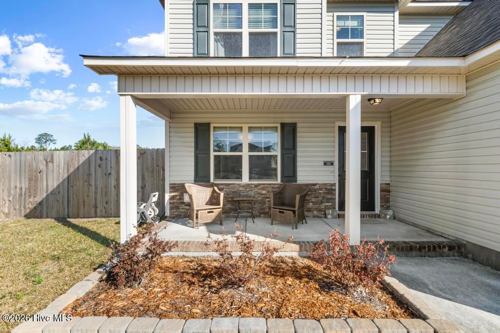 120 Sonia Drive, Hubert, NC 28539