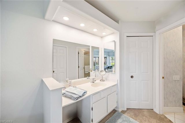 13046 Amberley CT 602R, Bonita Springs, FL 34135