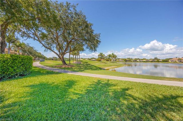 13046 Amberley CT 602R, Bonita Springs, FL 34135