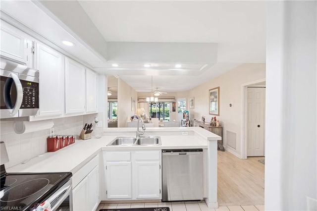 13046 Amberley CT 602R, Bonita Springs, FL 34135