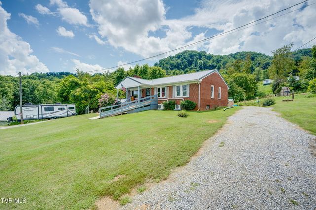 299 California Avenue, Church Hill, TN 37642