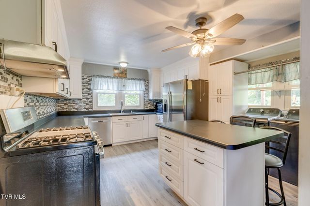 299 California Avenue, Church Hill, TN 37642