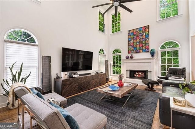 1125 Jennifer Oaks Drive, Alpharetta, GA 30004