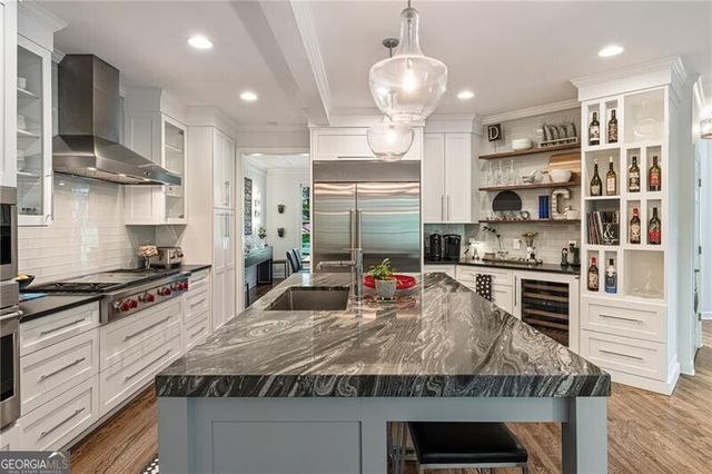 1125 Jennifer Oaks Drive, Alpharetta, GA 30004