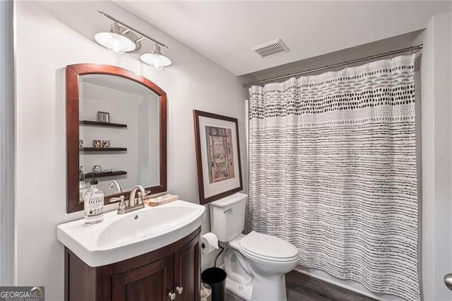 1125 Jennifer Oaks Drive, Alpharetta, GA 30004