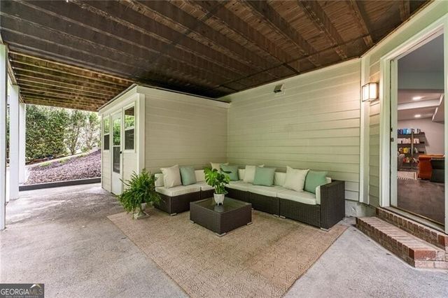 1125 Jennifer Oaks Drive, Alpharetta, GA 30004