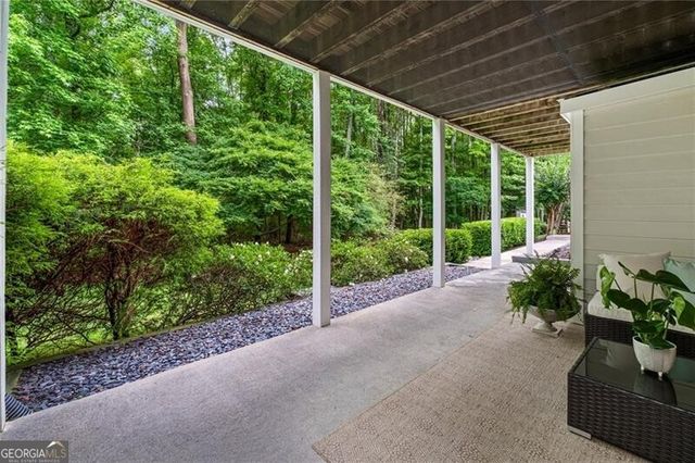 1125 Jennifer Oaks Drive, Alpharetta, GA 30004