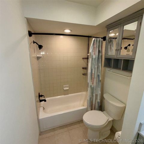 4740 E 68th Street 254, Tulsa, OK 74136