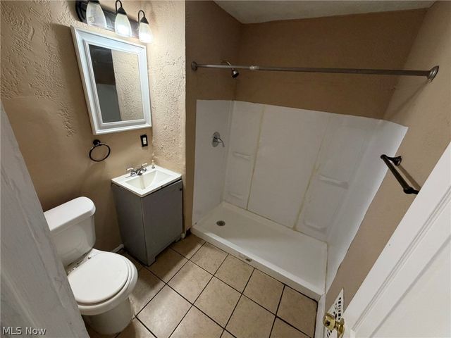 9902 Yale Avenue, Cleveland, OH 44108