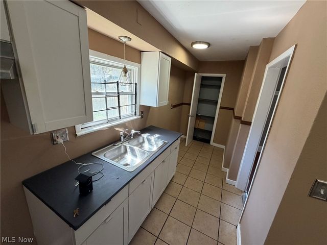 9902 Yale Avenue, Cleveland, OH 44108