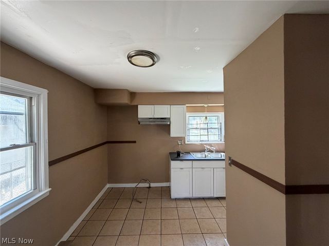 9902 Yale Avenue, Cleveland, OH 44108