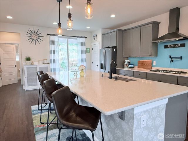 8482 28th Street Ct E, Edgewood, WA 98371