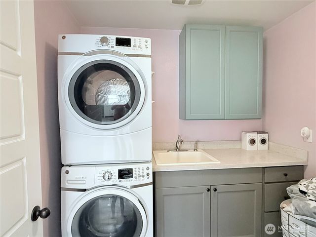 8482 28th Street Ct E, Edgewood, WA 98371