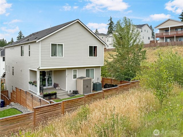 8482 28th Street Ct E, Edgewood, WA 98371