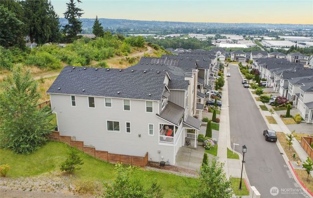 8482 28th Street Ct E, Edgewood, WA 98371