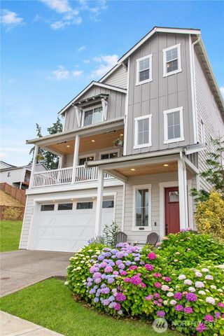 8482 28th Street Ct E, Edgewood, WA 98371