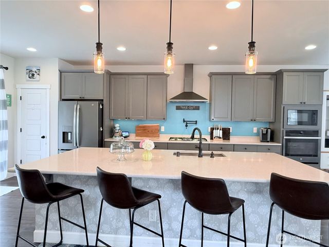 8482 28th Street Ct E, Edgewood, WA 98371
