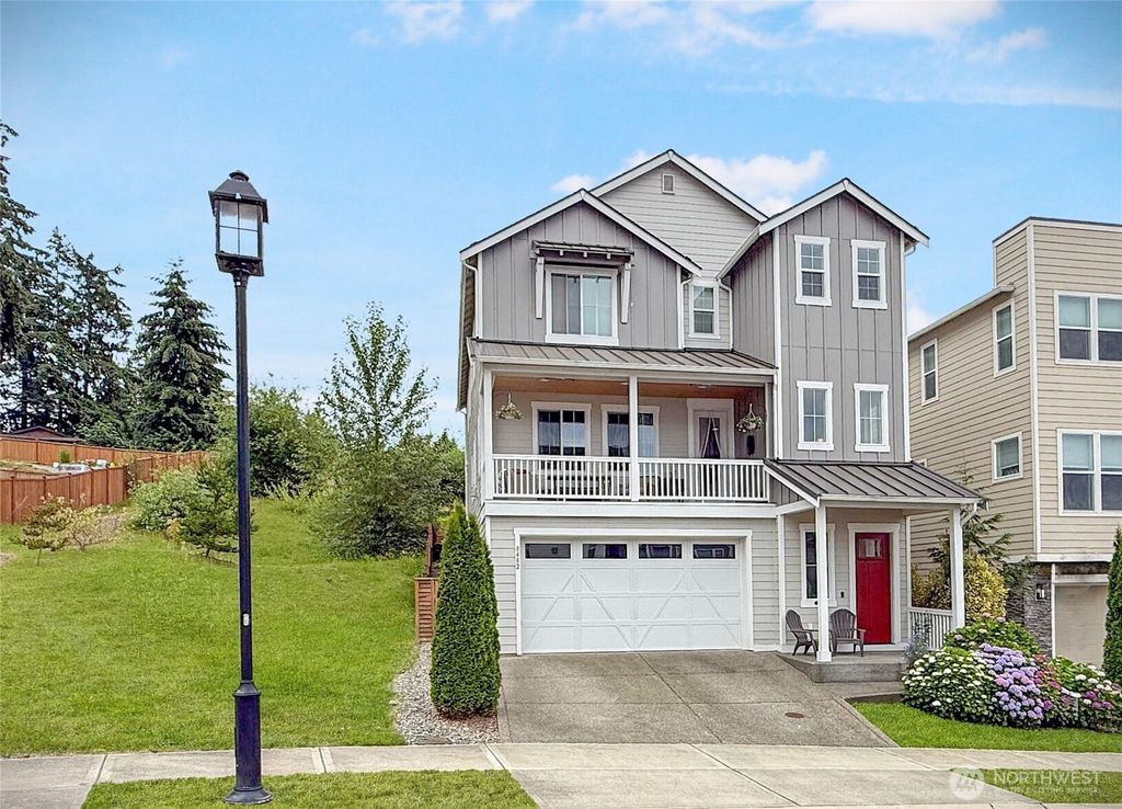 8482 28th Street Ct E, Edgewood, WA 98371