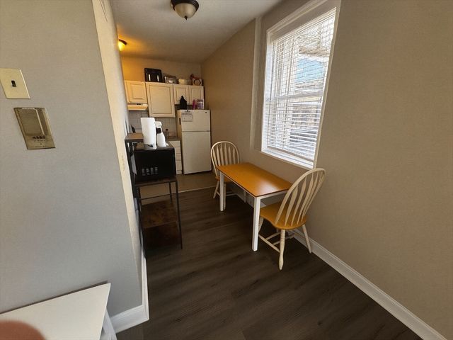 1870 Beacon St. 6-6A, Boston, MA 02135