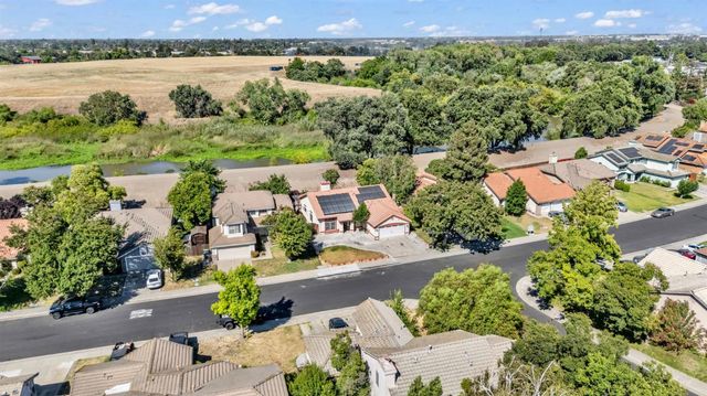 1019 Carrie St, Stockton, CA 95206