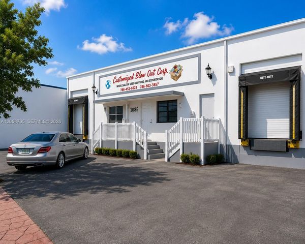 1085 E 27th St, Hialeah, FL 33013