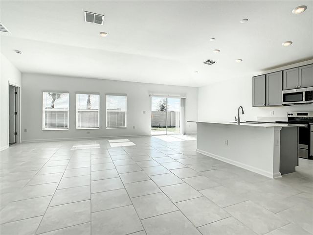 2330 BURNEY FALLS LANE, Davenport, FL 33837