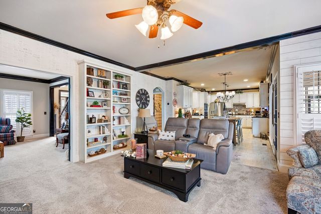 49 Old Mountain Road NW, Powder Springs, GA 30127