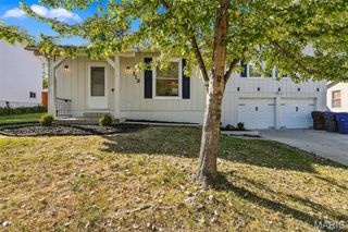 112 Kimberly Lane, St Peters, MO 63376