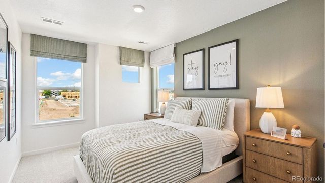 1383 S Clinton Street B, Denver, CO 80247