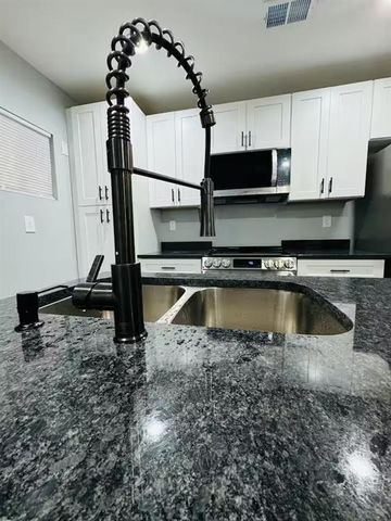 521 Granade Drive, Forest Park, GA 30297