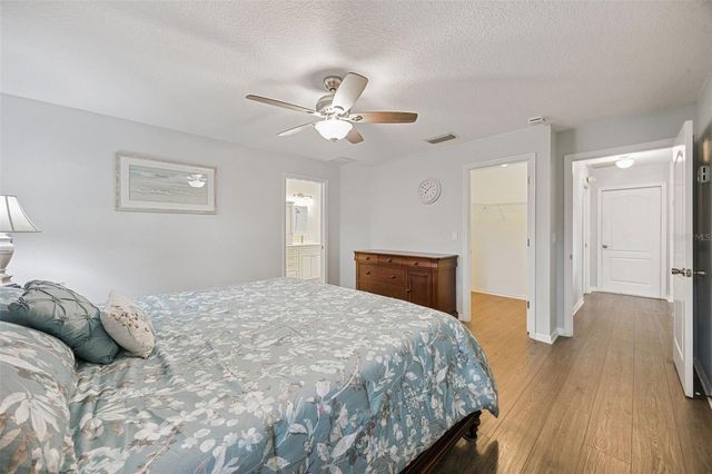 26920 RACQUET CIRCLE, Leesburg, FL 34748
