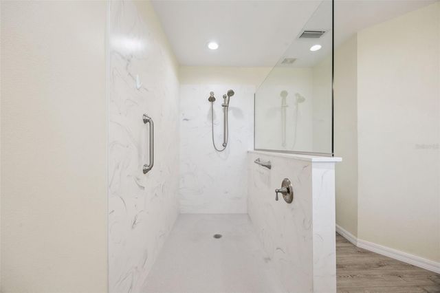 26920 RACQUET CIRCLE, Leesburg, FL 34748