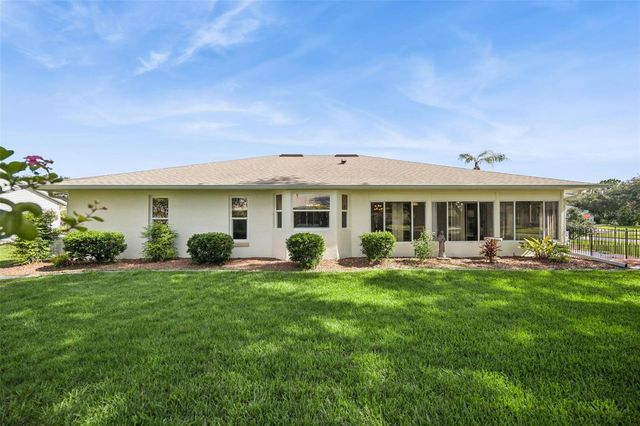 26920 RACQUET CIRCLE, Leesburg, FL 34748