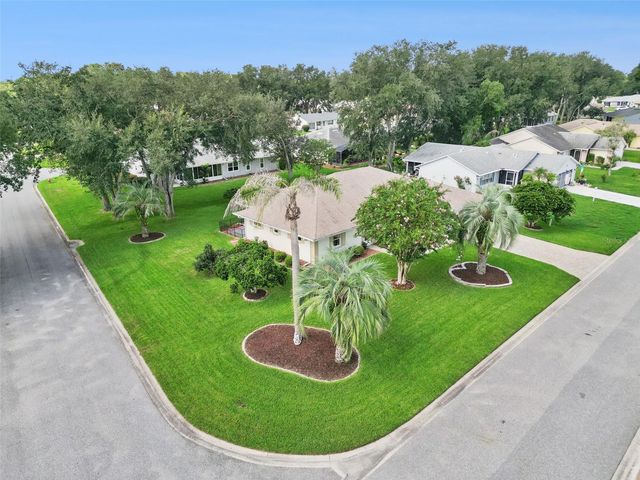 26920 RACQUET CIRCLE, Leesburg, FL 34748