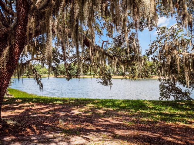 26920 RACQUET CIRCLE, Leesburg, FL 34748