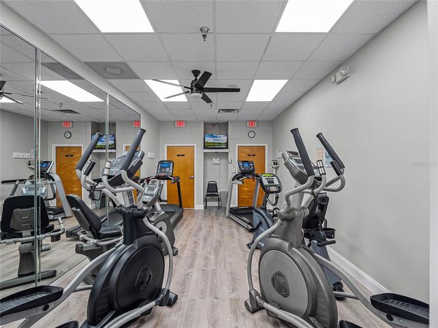 26920 RACQUET CIRCLE, Leesburg, FL 34748
