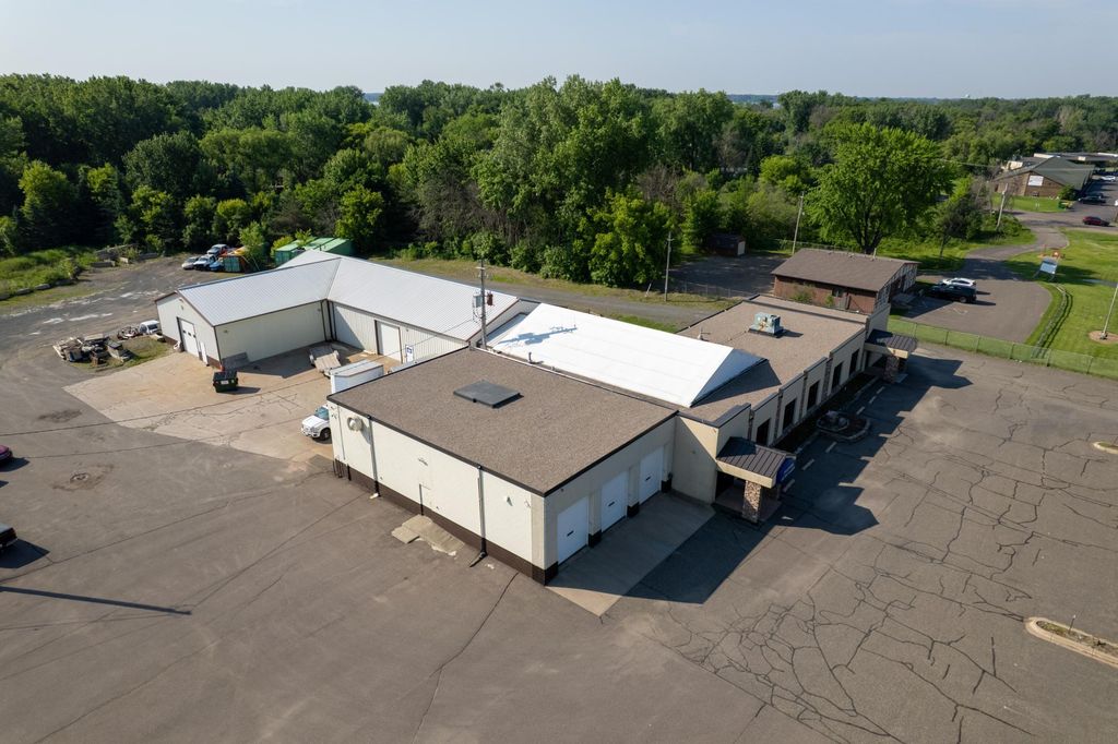 6671 Lake Boulevard, Forest Lake, MN 55025 — exterior