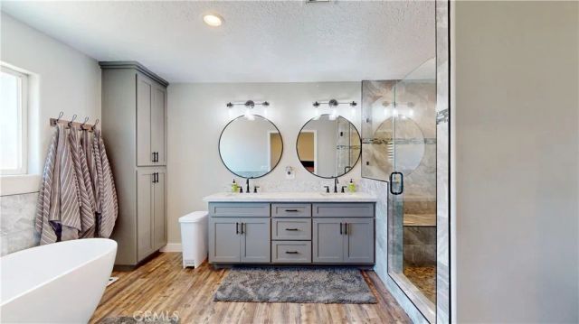 7610 Glider Avenue, Hesperia, CA 92345